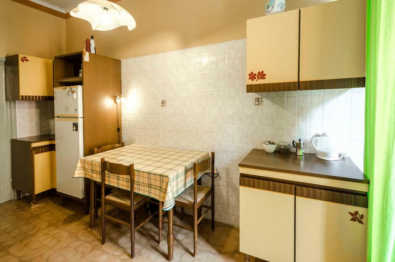 Leprosetti Apartment Болоня Екстериор снимка