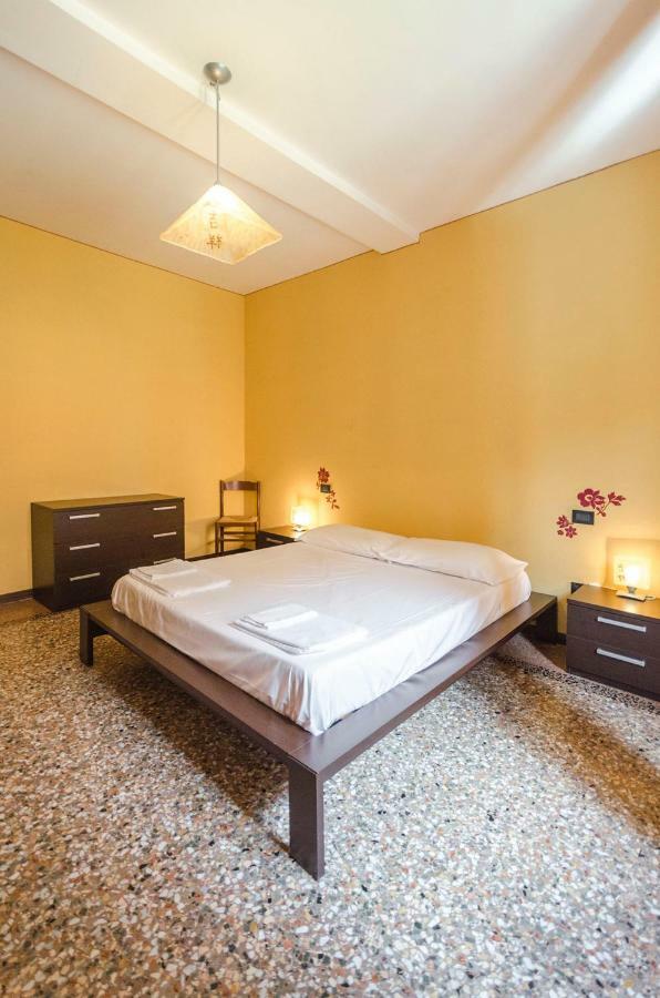 Leprosetti Apartment Болоня Екстериор снимка